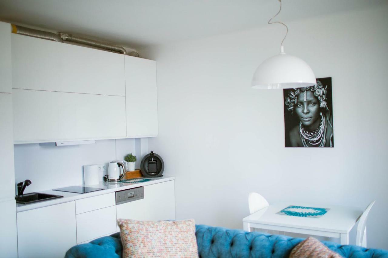 Flat White Apartament Pułtusk Apartment Bagian luar foto