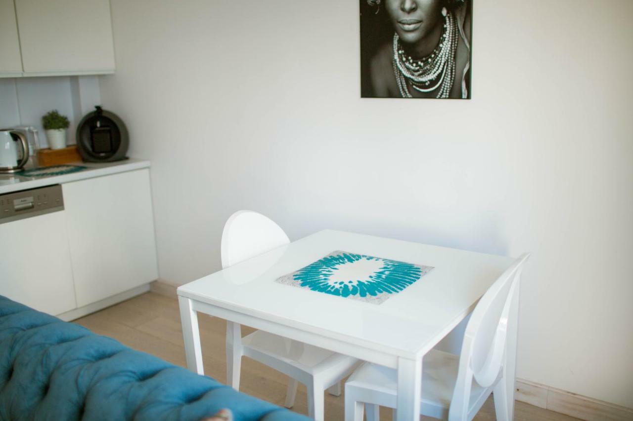 Flat White Apartament Pułtusk Apartment Bagian luar foto
